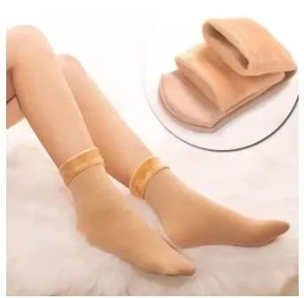 Pack of 2 pairs Women Winter Woolen Socks Warm Thicken Thermal Snow Socks - Image 3