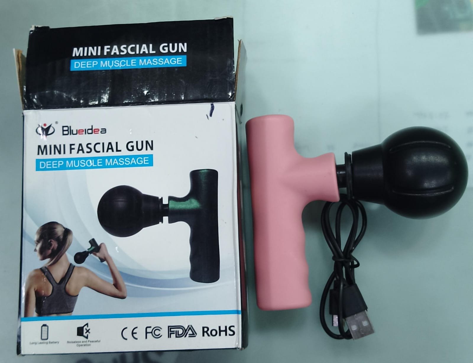 Black Mini Facial Gun – Portable Deep Muscle & Face Massager for Gym and Home Use - Image 5