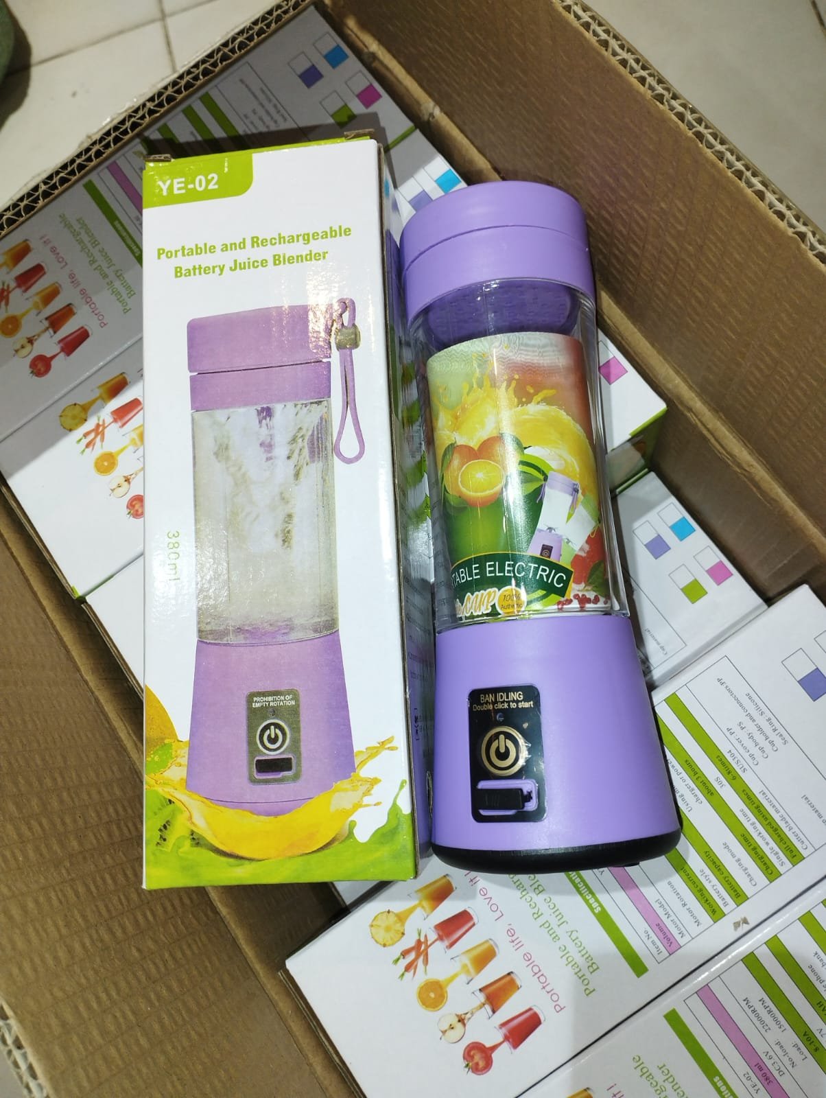 Portable Mini 6 blade Juicer blender | Outdoor Juicing Cup (380ml) - Rechargeable (Random Color) - Image 8