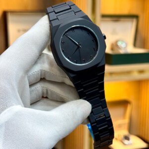 Fashion & Apparel
