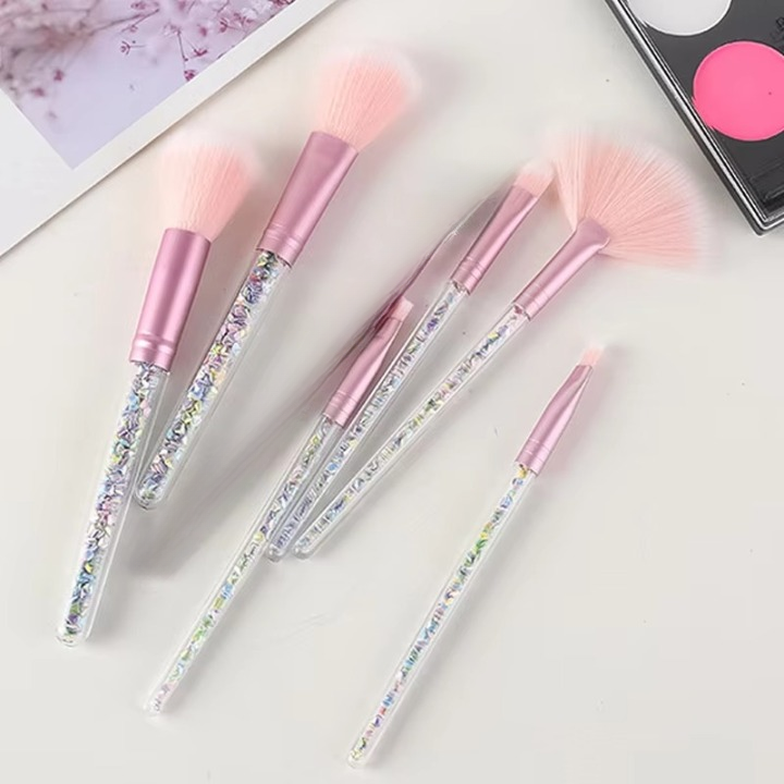 Sweet Beauty 07 PCs Makeup Brush Set (Random Color) - Image 7